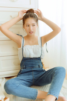 小镇姑娘高清播放